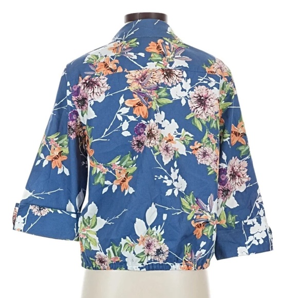Chico's No-Iron 100% cotton blue floral print tie-front 3/4 sleeve blouse 1x/2x - Picture 2 of 4